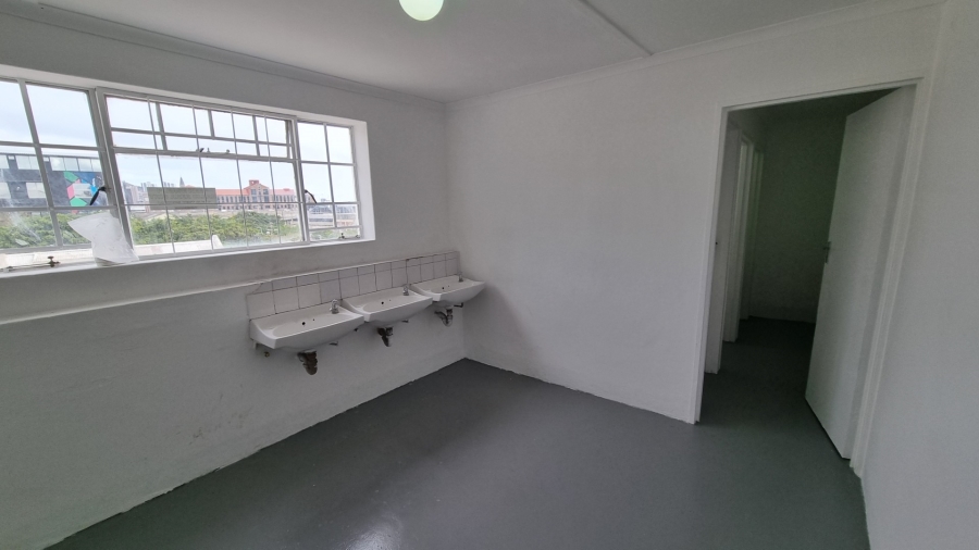 To Let commercial Property for Rent in Woodstock Western Cape